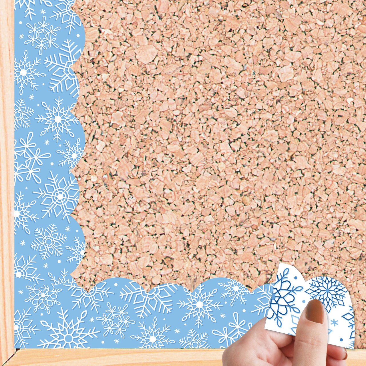 Big Dot of Happiness Winter Snowflakes - Scalloped Classroom Decor - Bulletin Board Borders - 51 Feet